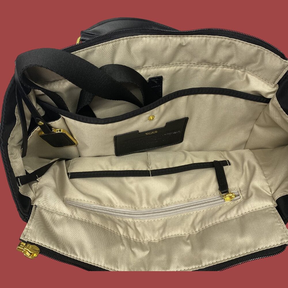 TUMI Voyageur Sidney Nylon Tote Bag - Picture 5 of 5